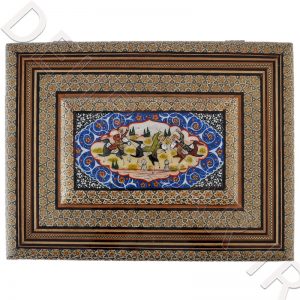 جا قرآنی خاتم‌کاری رو نقاشی بزرگ