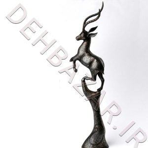 مجسمه بز کوهی فولادی نقره‌کوب